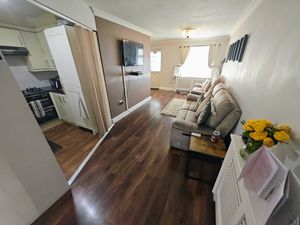 Photo 9- click for photo gallery